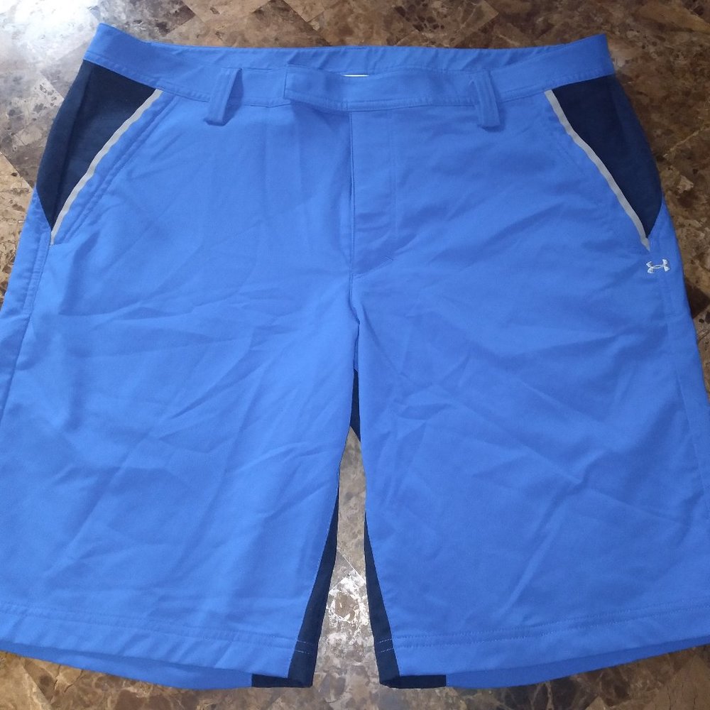 Mens Under Armour swim trunks 38